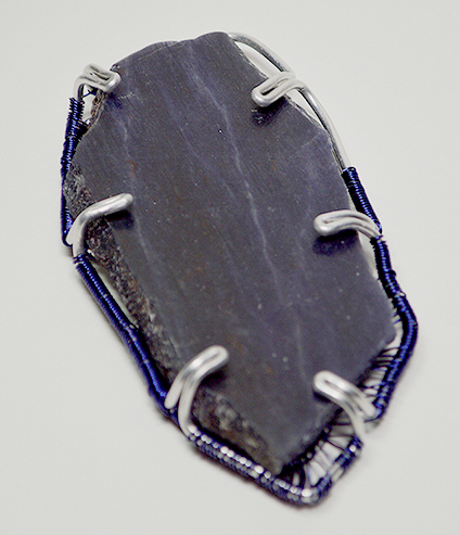 blue_jade_cross_thmb2