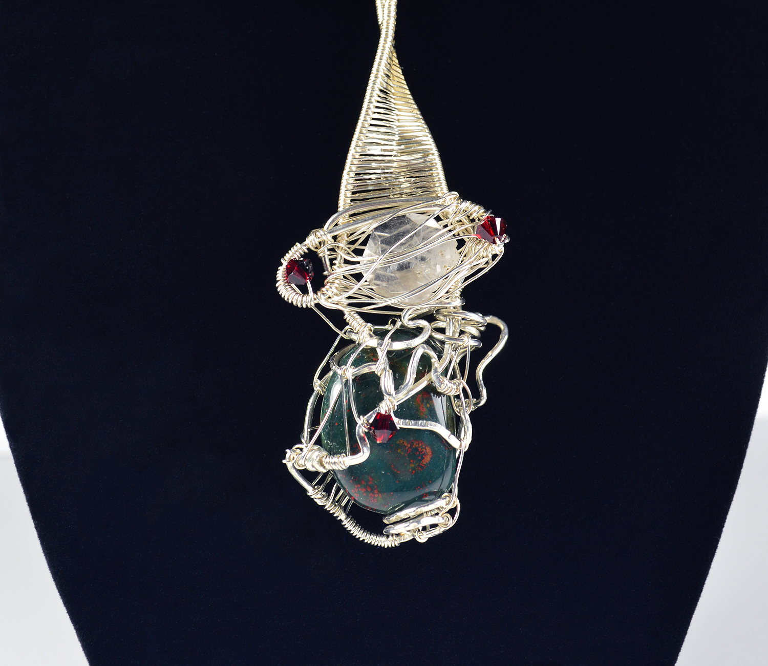 bloodstone_pendant_thmb1